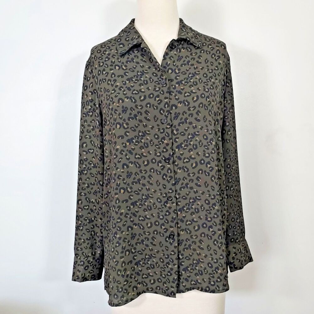 Chelsea & Theodore Women’s Size Large Gray Black Leopard Print Blouse Button Top - Picture 2 of 13